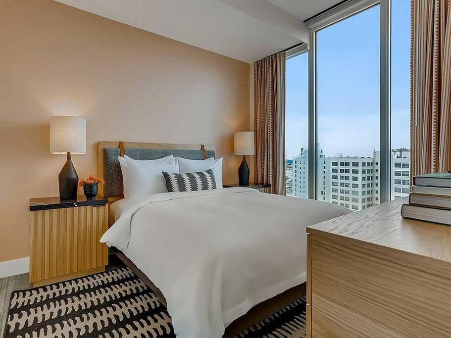 Floor High Rise 3 Bed Dtla Skyscraper Penthouse Appartement